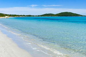 campeggio del fine settimana spiaggia di ovu santu